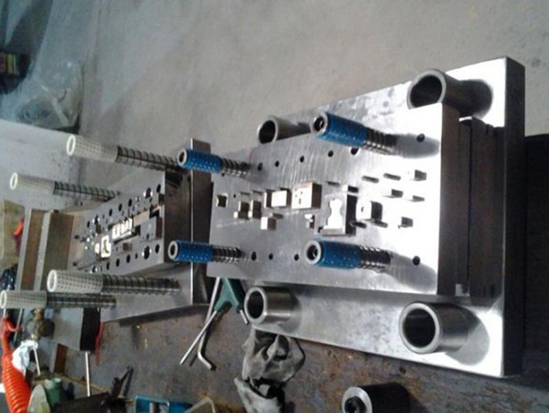 江城模具制造-12